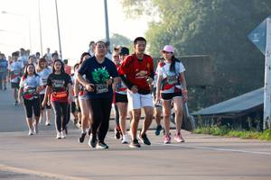 BIB: 2917, 7253, 6294
                            <button type="button" onclick="openModal(6496907)" class="btn btn-primary btn-sm float-right btn-popup" data-toggle="modal" data-target=".modal-high-quality">
                        <i class="fas fa-shopping-cart"></i> Add to Cart
                    </button>
                                            <button type="button" onclick="isThisMe(6496907, true)" class="btn btn-success btn-sm float-right btn-popup btn-isme hidden" data-toggle="tooltip" data-placement="bottom" title="นี่คือรูปของคุณใช่ไหม คลิกที่นี่เพื่อเอาเข้าอัลบั้ม">
                        <i class="fas fa-plus"></i> Add to album
                    </button>
                    <button type="button" onclick="isThisMe(6496907, false)" class="btn btn-warning btn-sm float-right btn-popup btn-isnotme hidden">
                        <i class="fas fa-ban"></i> Remove from album
                    </button>