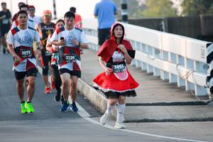 BIB: 2073, 2126, 3863
                            <button type="button" onclick="openModal(6487817)" class="btn btn-primary btn-sm float-right btn-popup" data-toggle="modal" data-target=".modal-high-quality">
                        <i class="fas fa-shopping-cart"></i> Add to Cart
                    </button>
                                            <button type="button" onclick="isThisMe(6487817, true)" class="btn btn-success btn-sm float-right btn-popup btn-isme hidden" data-toggle="tooltip" data-placement="bottom" title="นี่คือรูปของคุณใช่ไหม คลิกที่นี่เพื่อเอาเข้าอัลบั้ม">
                        <i class="fas fa-plus"></i> Add to album
                    </button>
                    <button type="button" onclick="isThisMe(6487817, false)" class="btn btn-warning btn-sm float-right btn-popup btn-isnotme hidden">
                        <i class="fas fa-ban"></i> Remove from album
                    </button>