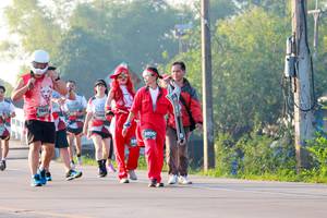 BIB: 7602, 57446, 3806
                            <button type="button" onclick="openModal(6497611)" class="btn btn-primary btn-sm float-right btn-popup" data-toggle="modal" data-target=".modal-high-quality">
                        <i class="fas fa-shopping-cart"></i> Add to Cart
                    </button>
                                            <button type="button" onclick="isThisMe(6497611, true)" class="btn btn-success btn-sm float-right btn-popup btn-isme hidden" data-toggle="tooltip" data-placement="bottom" title="นี่คือรูปของคุณใช่ไหม คลิกที่นี่เพื่อเอาเข้าอัลบั้ม">
                        <i class="fas fa-plus"></i> Add to album
                    </button>
                    <button type="button" onclick="isThisMe(6497611, false)" class="btn btn-warning btn-sm float-right btn-popup btn-isnotme hidden">
                        <i class="fas fa-ban"></i> Remove from album
                    </button>