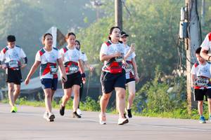 BIB: 0343, 3091, 3854, 8359, 6554
                            <button type="button" onclick="openModal(6489321)" class="btn btn-primary btn-sm float-right btn-popup" data-toggle="modal" data-target=".modal-high-quality">
                        <i class="fas fa-shopping-cart"></i> Add to Cart
                    </button>
                                            <button type="button" onclick="isThisMe(6489321, true)" class="btn btn-success btn-sm float-right btn-popup btn-isme hidden" data-toggle="tooltip" data-placement="bottom" title="นี่คือรูปของคุณใช่ไหม คลิกที่นี่เพื่อเอาเข้าอัลบั้ม">
                        <i class="fas fa-plus"></i> Add to album
                    </button>
                    <button type="button" onclick="isThisMe(6489321, false)" class="btn btn-warning btn-sm float-right btn-popup btn-isnotme hidden">
                        <i class="fas fa-ban"></i> Remove from album
                    </button>