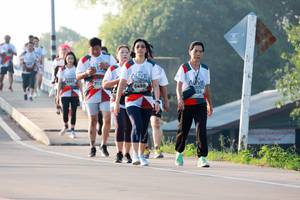 BIB: 712, 6498, 534
                            <button type="button" onclick="openModal(6498162)" class="btn btn-primary btn-sm float-right btn-popup" data-toggle="modal" data-target=".modal-high-quality">
                        <i class="fas fa-shopping-cart"></i> Add to Cart
                    </button>
                                            <button type="button" onclick="isThisMe(6498162, true)" class="btn btn-success btn-sm float-right btn-popup btn-isme hidden" data-toggle="tooltip" data-placement="bottom" title="นี่คือรูปของคุณใช่ไหม คลิกที่นี่เพื่อเอาเข้าอัลบั้ม">
                        <i class="fas fa-plus"></i> Add to album
                    </button>
                    <button type="button" onclick="isThisMe(6498162, false)" class="btn btn-warning btn-sm float-right btn-popup btn-isnotme hidden">
                        <i class="fas fa-ban"></i> Remove from album
                    </button>