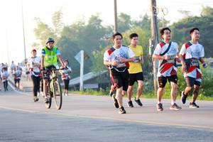 BIB: 592, 6925
                            <button type="button" onclick="openModal(6488380)" class="btn btn-primary btn-sm float-right btn-popup" data-toggle="modal" data-target=".modal-high-quality">
                        <i class="fas fa-shopping-cart"></i> Add to Cart
                    </button>
                                            <button type="button" onclick="isThisMe(6488380, true)" class="btn btn-success btn-sm float-right btn-popup btn-isme hidden" data-toggle="tooltip" data-placement="bottom" title="นี่คือรูปของคุณใช่ไหม คลิกที่นี่เพื่อเอาเข้าอัลบั้ม">
                        <i class="fas fa-plus"></i> Add to album
                    </button>
                    <button type="button" onclick="isThisMe(6488380, false)" class="btn btn-warning btn-sm float-right btn-popup btn-isnotme hidden">
                        <i class="fas fa-ban"></i> Remove from album
                    </button>