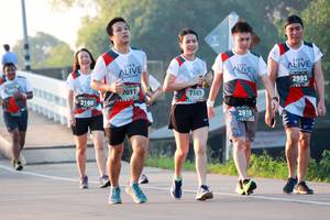 BIB: 2993, 7011, 7167, 2160, 2810
                            <button type="button" onclick="openModal(6488343)" class="btn btn-primary btn-sm float-right btn-popup" data-toggle="modal" data-target=".modal-high-quality">
                        <i class="fas fa-shopping-cart"></i> Add to Cart
                    </button>
                                            <button type="button" onclick="isThisMe(6488343, true)" class="btn btn-success btn-sm float-right btn-popup btn-isme hidden" data-toggle="tooltip" data-placement="bottom" title="นี่คือรูปของคุณใช่ไหม คลิกที่นี่เพื่อเอาเข้าอัลบั้ม">
                        <i class="fas fa-plus"></i> Add to album
                    </button>
                    <button type="button" onclick="isThisMe(6488343, false)" class="btn btn-warning btn-sm float-right btn-popup btn-isnotme hidden">
                        <i class="fas fa-ban"></i> Remove from album
                    </button>