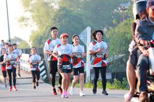 BIB: 6398, 6751, 2176
                            <button type="button" onclick="openModal(6488397)" class="btn btn-primary btn-sm float-right btn-popup" data-toggle="modal" data-target=".modal-high-quality">
                        <i class="fas fa-shopping-cart"></i> Add to Cart
                    </button>
                                            <button type="button" onclick="isThisMe(6488397, true)" class="btn btn-success btn-sm float-right btn-popup btn-isme hidden" data-toggle="tooltip" data-placement="bottom" title="นี่คือรูปของคุณใช่ไหม คลิกที่นี่เพื่อเอาเข้าอัลบั้ม">
                        <i class="fas fa-plus"></i> Add to album
                    </button>
                    <button type="button" onclick="isThisMe(6488397, false)" class="btn btn-warning btn-sm float-right btn-popup btn-isnotme hidden">
                        <i class="fas fa-ban"></i> Remove from album
                    </button>