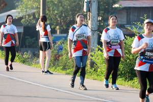 BIB: 6546, 6523, 264
                            <button type="button" onclick="openModal(6498321)" class="btn btn-primary btn-sm float-right btn-popup" data-toggle="modal" data-target=".modal-high-quality">
                        <i class="fas fa-shopping-cart"></i> Add to Cart
                    </button>
                                            <button type="button" onclick="isThisMe(6498321, true)" class="btn btn-success btn-sm float-right btn-popup btn-isme hidden" data-toggle="tooltip" data-placement="bottom" title="นี่คือรูปของคุณใช่ไหม คลิกที่นี่เพื่อเอาเข้าอัลบั้ม">
                        <i class="fas fa-plus"></i> Add to album
                    </button>
                    <button type="button" onclick="isThisMe(6498321, false)" class="btn btn-warning btn-sm float-right btn-popup btn-isnotme hidden">
                        <i class="fas fa-ban"></i> Remove from album
                    </button>