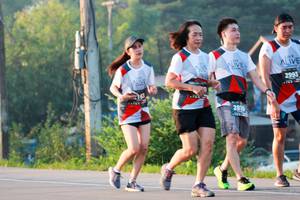 BIB: 2993, 2810
                            <button type="button" onclick="openModal(6488355)" class="btn btn-primary btn-sm float-right btn-popup" data-toggle="modal" data-target=".modal-high-quality">
                        <i class="fas fa-shopping-cart"></i> Add to Cart
                    </button>
                                            <button type="button" onclick="isThisMe(6488355, true)" class="btn btn-success btn-sm float-right btn-popup btn-isme hidden" data-toggle="tooltip" data-placement="bottom" title="นี่คือรูปของคุณใช่ไหม คลิกที่นี่เพื่อเอาเข้าอัลบั้ม">
                        <i class="fas fa-plus"></i> Add to album
                    </button>
                    <button type="button" onclick="isThisMe(6488355, false)" class="btn btn-warning btn-sm float-right btn-popup btn-isnotme hidden">
                        <i class="fas fa-ban"></i> Remove from album
                    </button>