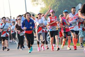 BIB: 6540, 6822, 6113, 8003, 7755, 7718
                            <button type="button" onclick="openModal(6488371)" class="btn btn-primary btn-sm float-right btn-popup" data-toggle="modal" data-target=".modal-high-quality">
                        <i class="fas fa-shopping-cart"></i> Add to Cart
                    </button>
                                            <button type="button" onclick="isThisMe(6488371, true)" class="btn btn-success btn-sm float-right btn-popup btn-isme hidden" data-toggle="tooltip" data-placement="bottom" title="นี่คือรูปของคุณใช่ไหม คลิกที่นี่เพื่อเอาเข้าอัลบั้ม">
                        <i class="fas fa-plus"></i> Add to album
                    </button>
                    <button type="button" onclick="isThisMe(6488371, false)" class="btn btn-warning btn-sm float-right btn-popup btn-isnotme hidden">
                        <i class="fas fa-ban"></i> Remove from album
                    </button>