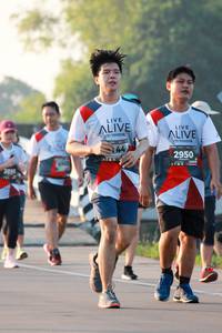 BIB: 2950, 3035
                            <button type="button" onclick="openModal(6488795)" class="btn btn-primary btn-sm float-right btn-popup" data-toggle="modal" data-target=".modal-high-quality">
                        <i class="fas fa-shopping-cart"></i> Add to Cart
                    </button>
                                            <button type="button" onclick="isThisMe(6488795, true)" class="btn btn-success btn-sm float-right btn-popup btn-isme hidden" data-toggle="tooltip" data-placement="bottom" title="นี่คือรูปของคุณใช่ไหม คลิกที่นี่เพื่อเอาเข้าอัลบั้ม">
                        <i class="fas fa-plus"></i> Add to album
                    </button>
                    <button type="button" onclick="isThisMe(6488795, false)" class="btn btn-warning btn-sm float-right btn-popup btn-isnotme hidden">
                        <i class="fas fa-ban"></i> Remove from album
                    </button>