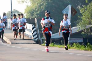 BIB: 7812, 6412
                            <button type="button" onclick="openModal(6498050)" class="btn btn-primary btn-sm float-right btn-popup" data-toggle="modal" data-target=".modal-high-quality">
                        <i class="fas fa-shopping-cart"></i> Add to Cart
                    </button>
                                            <button type="button" onclick="isThisMe(6498050, true)" class="btn btn-success btn-sm float-right btn-popup btn-isme hidden" data-toggle="tooltip" data-placement="bottom" title="นี่คือรูปของคุณใช่ไหม คลิกที่นี่เพื่อเอาเข้าอัลบั้ม">
                        <i class="fas fa-plus"></i> Add to album
                    </button>
                    <button type="button" onclick="isThisMe(6498050, false)" class="btn btn-warning btn-sm float-right btn-popup btn-isnotme hidden">
                        <i class="fas fa-ban"></i> Remove from album
                    </button>