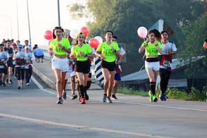 BIB: 3742
                            <button type="button" onclick="openModal(6488057)" class="btn btn-primary btn-sm float-right btn-popup" data-toggle="modal" data-target=".modal-high-quality">
                        <i class="fas fa-shopping-cart"></i> Add to Cart
                    </button>
                                            <button type="button" onclick="isThisMe(6488057, true)" class="btn btn-success btn-sm float-right btn-popup btn-isme hidden" data-toggle="tooltip" data-placement="bottom" title="นี่คือรูปของคุณใช่ไหม คลิกที่นี่เพื่อเอาเข้าอัลบั้ม">
                        <i class="fas fa-plus"></i> Add to album
                    </button>
                    <button type="button" onclick="isThisMe(6488057, false)" class="btn btn-warning btn-sm float-right btn-popup btn-isnotme hidden">
                        <i class="fas fa-ban"></i> Remove from album
                    </button>