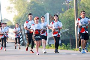 BIB: 6056, 177, 398, 6731, 2176
                            <button type="button" onclick="openModal(6488398)" class="btn btn-primary btn-sm float-right btn-popup" data-toggle="modal" data-target=".modal-high-quality">
                        <i class="fas fa-shopping-cart"></i> Add to Cart
                    </button>
                                            <button type="button" onclick="isThisMe(6488398, true)" class="btn btn-success btn-sm float-right btn-popup btn-isme hidden" data-toggle="tooltip" data-placement="bottom" title="นี่คือรูปของคุณใช่ไหม คลิกที่นี่เพื่อเอาเข้าอัลบั้ม">
                        <i class="fas fa-plus"></i> Add to album
                    </button>
                    <button type="button" onclick="isThisMe(6488398, false)" class="btn btn-warning btn-sm float-right btn-popup btn-isnotme hidden">
                        <i class="fas fa-ban"></i> Remove from album
                    </button>