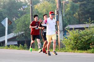 BIB: 672
                            <button type="button" onclick="openModal(6487835)" class="btn btn-primary btn-sm float-right btn-popup" data-toggle="modal" data-target=".modal-high-quality">
                        <i class="fas fa-shopping-cart"></i> Add to Cart
                    </button>
                                            <button type="button" onclick="isThisMe(6487835, true)" class="btn btn-success btn-sm float-right btn-popup btn-isme hidden" data-toggle="tooltip" data-placement="bottom" title="นี่คือรูปของคุณใช่ไหม คลิกที่นี่เพื่อเอาเข้าอัลบั้ม">
                        <i class="fas fa-plus"></i> Add to album
                    </button>
                    <button type="button" onclick="isThisMe(6487835, false)" class="btn btn-warning btn-sm float-right btn-popup btn-isnotme hidden">
                        <i class="fas fa-ban"></i> Remove from album
                    </button>