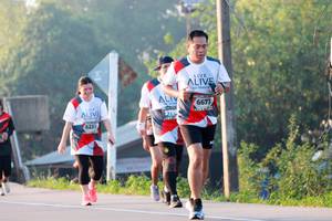 BIB: 6673, 3799, 6231
                            <button type="button" onclick="openModal(6488851)" class="btn btn-primary btn-sm float-right btn-popup" data-toggle="modal" data-target=".modal-high-quality">
                        <i class="fas fa-shopping-cart"></i> Add to Cart
                    </button>
                                            <button type="button" onclick="isThisMe(6488851, true)" class="btn btn-success btn-sm float-right btn-popup btn-isme hidden" data-toggle="tooltip" data-placement="bottom" title="นี่คือรูปของคุณใช่ไหม คลิกที่นี่เพื่อเอาเข้าอัลบั้ม">
                        <i class="fas fa-plus"></i> Add to album
                    </button>
                    <button type="button" onclick="isThisMe(6488851, false)" class="btn btn-warning btn-sm float-right btn-popup btn-isnotme hidden">
                        <i class="fas fa-ban"></i> Remove from album
                    </button>