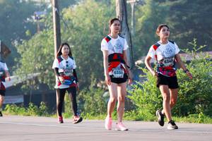 BIB: 6349, 6512, 6350
                            <button type="button" onclick="openModal(6498043)" class="btn btn-primary btn-sm float-right btn-popup" data-toggle="modal" data-target=".modal-high-quality">
                        <i class="fas fa-shopping-cart"></i> Add to Cart
                    </button>
                                            <button type="button" onclick="isThisMe(6498043, true)" class="btn btn-success btn-sm float-right btn-popup btn-isme hidden" data-toggle="tooltip" data-placement="bottom" title="นี่คือรูปของคุณใช่ไหม คลิกที่นี่เพื่อเอาเข้าอัลบั้ม">
                        <i class="fas fa-plus"></i> Add to album
                    </button>
                    <button type="button" onclick="isThisMe(6498043, false)" class="btn btn-warning btn-sm float-right btn-popup btn-isnotme hidden">
                        <i class="fas fa-ban"></i> Remove from album
                    </button>