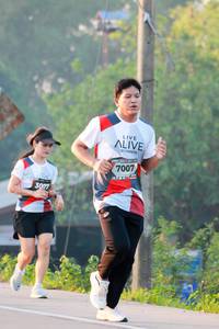 BIB: 7007, 3077
                            <button type="button" onclick="openModal(6487994)" class="btn btn-primary btn-sm float-right btn-popup" data-toggle="modal" data-target=".modal-high-quality">
                        <i class="fas fa-shopping-cart"></i> Add to Cart
                    </button>
                                            <button type="button" onclick="isThisMe(6487994, true)" class="btn btn-success btn-sm float-right btn-popup btn-isme hidden" data-toggle="tooltip" data-placement="bottom" title="นี่คือรูปของคุณใช่ไหม คลิกที่นี่เพื่อเอาเข้าอัลบั้ม">
                        <i class="fas fa-plus"></i> Add to album
                    </button>
                    <button type="button" onclick="isThisMe(6487994, false)" class="btn btn-warning btn-sm float-right btn-popup btn-isnotme hidden">
                        <i class="fas fa-ban"></i> Remove from album
                    </button>