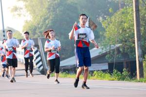 BIB: 2082, 153, 409
                            <button type="button" onclick="openModal(6488881)" class="btn btn-primary btn-sm float-right btn-popup" data-toggle="modal" data-target=".modal-high-quality">
                        <i class="fas fa-shopping-cart"></i> Add to Cart
                    </button>
                                            <button type="button" onclick="isThisMe(6488881, true)" class="btn btn-success btn-sm float-right btn-popup btn-isme hidden" data-toggle="tooltip" data-placement="bottom" title="นี่คือรูปของคุณใช่ไหม คลิกที่นี่เพื่อเอาเข้าอัลบั้ม">
                        <i class="fas fa-plus"></i> Add to album
                    </button>
                    <button type="button" onclick="isThisMe(6488881, false)" class="btn btn-warning btn-sm float-right btn-popup btn-isnotme hidden">
                        <i class="fas fa-ban"></i> Remove from album
                    </button>