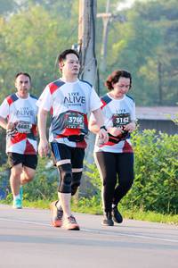 BIB: 3766, 3162, 6681
                            <button type="button" onclick="openModal(6489128)" class="btn btn-primary btn-sm float-right btn-popup" data-toggle="modal" data-target=".modal-high-quality">
                        <i class="fas fa-shopping-cart"></i> Add to Cart
                    </button>
                                            <button type="button" onclick="isThisMe(6489128, true)" class="btn btn-success btn-sm float-right btn-popup btn-isme hidden" data-toggle="tooltip" data-placement="bottom" title="นี่คือรูปของคุณใช่ไหม คลิกที่นี่เพื่อเอาเข้าอัลบั้ม">
                        <i class="fas fa-plus"></i> Add to album
                    </button>
                    <button type="button" onclick="isThisMe(6489128, false)" class="btn btn-warning btn-sm float-right btn-popup btn-isnotme hidden">
                        <i class="fas fa-ban"></i> Remove from album
                    </button>