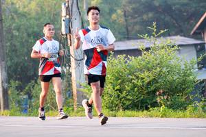 BIB: 5076
                            <button type="button" onclick="openModal(6487901)" class="btn btn-primary btn-sm float-right btn-popup" data-toggle="modal" data-target=".modal-high-quality">
                        <i class="fas fa-shopping-cart"></i> Add to Cart
                    </button>
                                            <button type="button" onclick="isThisMe(6487901, true)" class="btn btn-success btn-sm float-right btn-popup btn-isme hidden" data-toggle="tooltip" data-placement="bottom" title="นี่คือรูปของคุณใช่ไหม คลิกที่นี่เพื่อเอาเข้าอัลบั้ม">
                        <i class="fas fa-plus"></i> Add to album
                    </button>
                    <button type="button" onclick="isThisMe(6487901, false)" class="btn btn-warning btn-sm float-right btn-popup btn-isnotme hidden">
                        <i class="fas fa-ban"></i> Remove from album
                    </button>