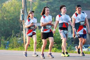 BIB: 2993, 2163, 2160, 281
                            <button type="button" onclick="openModal(6488354)" class="btn btn-primary btn-sm float-right btn-popup" data-toggle="modal" data-target=".modal-high-quality">
                        <i class="fas fa-shopping-cart"></i> Add to Cart
                    </button>
                                            <button type="button" onclick="isThisMe(6488354, true)" class="btn btn-success btn-sm float-right btn-popup btn-isme hidden" data-toggle="tooltip" data-placement="bottom" title="นี่คือรูปของคุณใช่ไหม คลิกที่นี่เพื่อเอาเข้าอัลบั้ม">
                        <i class="fas fa-plus"></i> Add to album
                    </button>
                    <button type="button" onclick="isThisMe(6488354, false)" class="btn btn-warning btn-sm float-right btn-popup btn-isnotme hidden">
                        <i class="fas fa-ban"></i> Remove from album
                    </button>