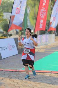 BIB: 7990
                            <button type="button" onclick="openModal(6427504)" class="btn btn-primary btn-sm float-right btn-popup" data-toggle="modal" data-target=".modal-high-quality">
                        <i class="fas fa-shopping-cart"></i> Add to Cart
                    </button>
                                            <button type="button" onclick="isThisMe(6427504, true)" class="btn btn-success btn-sm float-right btn-popup btn-isme hidden" data-toggle="tooltip" data-placement="bottom" title="นี่คือรูปของคุณใช่ไหม คลิกที่นี่เพื่อเอาเข้าอัลบั้ม">
                        <i class="fas fa-plus"></i> Add to album
                    </button>
                    <button type="button" onclick="isThisMe(6427504, false)" class="btn btn-warning btn-sm float-right btn-popup btn-isnotme hidden">
                        <i class="fas fa-ban"></i> Remove from album
                    </button>