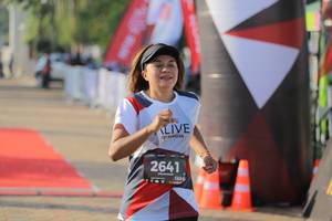 BIB: 2641, 128
                            <button type="button" onclick="openModal(6435298)" class="btn btn-primary btn-sm float-right btn-popup" data-toggle="modal" data-target=".modal-high-quality">
                        <i class="fas fa-shopping-cart"></i> Add to Cart
                    </button>
                                            <button type="button" onclick="isThisMe(6435298, true)" class="btn btn-success btn-sm float-right btn-popup btn-isme hidden" data-toggle="tooltip" data-placement="bottom" title="นี่คือรูปของคุณใช่ไหม คลิกที่นี่เพื่อเอาเข้าอัลบั้ม">
                        <i class="fas fa-plus"></i> Add to album
                    </button>
                    <button type="button" onclick="isThisMe(6435298, false)" class="btn btn-warning btn-sm float-right btn-popup btn-isnotme hidden">
                        <i class="fas fa-ban"></i> Remove from album
                    </button>