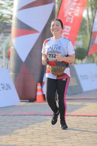 BIB: 732
                            <button type="button" onclick="openModal(6432891)" class="btn btn-primary btn-sm float-right btn-popup" data-toggle="modal" data-target=".modal-high-quality">
                        <i class="fas fa-shopping-cart"></i> Add to Cart
                    </button>
                                            <button type="button" onclick="isThisMe(6432891, true)" class="btn btn-success btn-sm float-right btn-popup btn-isme hidden" data-toggle="tooltip" data-placement="bottom" title="นี่คือรูปของคุณใช่ไหม คลิกที่นี่เพื่อเอาเข้าอัลบั้ม">
                        <i class="fas fa-plus"></i> Add to album
                    </button>
                    <button type="button" onclick="isThisMe(6432891, false)" class="btn btn-warning btn-sm float-right btn-popup btn-isnotme hidden">
                        <i class="fas fa-ban"></i> Remove from album
                    </button>