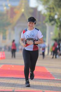 BIB: 176
                            <button type="button" onclick="openModal(6433311)" class="btn btn-primary btn-sm float-right btn-popup" data-toggle="modal" data-target=".modal-high-quality">
                        <i class="fas fa-shopping-cart"></i> Add to Cart
                    </button>
                                            <button type="button" onclick="isThisMe(6433311, true)" class="btn btn-success btn-sm float-right btn-popup btn-isme hidden" data-toggle="tooltip" data-placement="bottom" title="นี่คือรูปของคุณใช่ไหม คลิกที่นี่เพื่อเอาเข้าอัลบั้ม">
                        <i class="fas fa-plus"></i> Add to album
                    </button>
                    <button type="button" onclick="isThisMe(6433311, false)" class="btn btn-warning btn-sm float-right btn-popup btn-isnotme hidden">
                        <i class="fas fa-ban"></i> Remove from album
                    </button>