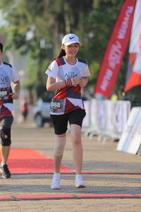 BIB: 989, 8088
                            <button type="button" onclick="openModal(6433557)" class="btn btn-primary btn-sm float-right btn-popup" data-toggle="modal" data-target=".modal-high-quality">
                        <i class="fas fa-shopping-cart"></i> Add to Cart
                    </button>
                                            <button type="button" onclick="isThisMe(6433557, true)" class="btn btn-success btn-sm float-right btn-popup btn-isme hidden" data-toggle="tooltip" data-placement="bottom" title="นี่คือรูปของคุณใช่ไหม คลิกที่นี่เพื่อเอาเข้าอัลบั้ม">
                        <i class="fas fa-plus"></i> Add to album
                    </button>
                    <button type="button" onclick="isThisMe(6433557, false)" class="btn btn-warning btn-sm float-right btn-popup btn-isnotme hidden">
                        <i class="fas fa-ban"></i> Remove from album
                    </button>