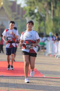 BIB: 037, 2181
                            <button type="button" onclick="openModal(6434968)" class="btn btn-primary btn-sm float-right btn-popup" data-toggle="modal" data-target=".modal-high-quality">
                        <i class="fas fa-shopping-cart"></i> Add to Cart
                    </button>
                                            <button type="button" onclick="isThisMe(6434968, true)" class="btn btn-success btn-sm float-right btn-popup btn-isme hidden" data-toggle="tooltip" data-placement="bottom" title="นี่คือรูปของคุณใช่ไหม คลิกที่นี่เพื่อเอาเข้าอัลบั้ม">
                        <i class="fas fa-plus"></i> Add to album
                    </button>
                    <button type="button" onclick="isThisMe(6434968, false)" class="btn btn-warning btn-sm float-right btn-popup btn-isnotme hidden">
                        <i class="fas fa-ban"></i> Remove from album
                    </button>