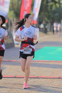 BIB: 6350
                            <button type="button" onclick="openModal(6428740)" class="btn btn-primary btn-sm float-right btn-popup" data-toggle="modal" data-target=".modal-high-quality">
                        <i class="fas fa-shopping-cart"></i> Add to Cart
                    </button>
                                            <button type="button" onclick="isThisMe(6428740, true)" class="btn btn-success btn-sm float-right btn-popup btn-isme hidden" data-toggle="tooltip" data-placement="bottom" title="นี่คือรูปของคุณใช่ไหม คลิกที่นี่เพื่อเอาเข้าอัลบั้ม">
                        <i class="fas fa-plus"></i> Add to album
                    </button>
                    <button type="button" onclick="isThisMe(6428740, false)" class="btn btn-warning btn-sm float-right btn-popup btn-isnotme hidden">
                        <i class="fas fa-ban"></i> Remove from album
                    </button>