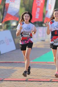 BIB: 635
                            <button type="button" onclick="openModal(6428737)" class="btn btn-primary btn-sm float-right btn-popup" data-toggle="modal" data-target=".modal-high-quality">
                        <i class="fas fa-shopping-cart"></i> Add to Cart
                    </button>
                                            <button type="button" onclick="isThisMe(6428737, true)" class="btn btn-success btn-sm float-right btn-popup btn-isme hidden" data-toggle="tooltip" data-placement="bottom" title="นี่คือรูปของคุณใช่ไหม คลิกที่นี่เพื่อเอาเข้าอัลบั้ม">
                        <i class="fas fa-plus"></i> Add to album
                    </button>
                    <button type="button" onclick="isThisMe(6428737, false)" class="btn btn-warning btn-sm float-right btn-popup btn-isnotme hidden">
                        <i class="fas fa-ban"></i> Remove from album
                    </button>