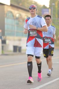 BIB: 3015, 2025
                            <button type="button" onclick="openModal(6411653)" class="btn btn-primary btn-sm float-right btn-popup" data-toggle="modal" data-target=".modal-high-quality">
                        <i class="fas fa-shopping-cart"></i> Add to Cart
                    </button>
                                            <button type="button" onclick="isThisMe(6411653, true)" class="btn btn-success btn-sm float-right btn-popup btn-isme hidden" data-toggle="tooltip" data-placement="bottom" title="นี่คือรูปของคุณใช่ไหม คลิกที่นี่เพื่อเอาเข้าอัลบั้ม">
                        <i class="fas fa-plus"></i> Add to album
                    </button>
                    <button type="button" onclick="isThisMe(6411653, false)" class="btn btn-warning btn-sm float-right btn-popup btn-isnotme hidden">
                        <i class="fas fa-ban"></i> Remove from album
                    </button>