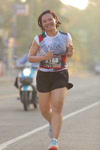 BIB: 4165, 120
                            <button type="button" onclick="openModal(6424582)" class="btn btn-primary btn-sm float-right btn-popup" data-toggle="modal" data-target=".modal-high-quality">
                        <i class="fas fa-shopping-cart"></i> Add to Cart
                    </button>
                                            <button type="button" onclick="isThisMe(6424582, true)" class="btn btn-success btn-sm float-right btn-popup btn-isme hidden" data-toggle="tooltip" data-placement="bottom" title="นี่คือรูปของคุณใช่ไหม คลิกที่นี่เพื่อเอาเข้าอัลบั้ม">
                        <i class="fas fa-plus"></i> Add to album
                    </button>
                    <button type="button" onclick="isThisMe(6424582, false)" class="btn btn-warning btn-sm float-right btn-popup btn-isnotme hidden">
                        <i class="fas fa-ban"></i> Remove from album
                    </button>