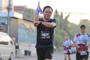 BIB: 3636, 2078
                            <button type="button" onclick="openModal(6410552)" class="btn btn-primary btn-sm float-right btn-popup" data-toggle="modal" data-target=".modal-high-quality">
                        <i class="fas fa-shopping-cart"></i> Add to Cart
                    </button>
                                            <button type="button" onclick="isThisMe(6410552, true)" class="btn btn-success btn-sm float-right btn-popup btn-isme hidden" data-toggle="tooltip" data-placement="bottom" title="นี่คือรูปของคุณใช่ไหม คลิกที่นี่เพื่อเอาเข้าอัลบั้ม">
                        <i class="fas fa-plus"></i> Add to album
                    </button>
                    <button type="button" onclick="isThisMe(6410552, false)" class="btn btn-warning btn-sm float-right btn-popup btn-isnotme hidden">
                        <i class="fas fa-ban"></i> Remove from album
                    </button>