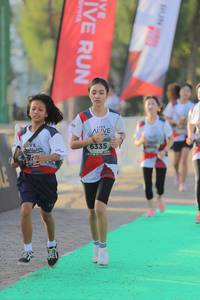 BIB: 6335
                            <button type="button" onclick="openModal(6427580)" class="btn btn-primary btn-sm float-right btn-popup" data-toggle="modal" data-target=".modal-high-quality">
                        <i class="fas fa-shopping-cart"></i> Add to Cart
                    </button>
                                            <button type="button" onclick="isThisMe(6427580, true)" class="btn btn-success btn-sm float-right btn-popup btn-isme hidden" data-toggle="tooltip" data-placement="bottom" title="นี่คือรูปของคุณใช่ไหม คลิกที่นี่เพื่อเอาเข้าอัลบั้ม">
                        <i class="fas fa-plus"></i> Add to album
                    </button>
                    <button type="button" onclick="isThisMe(6427580, false)" class="btn btn-warning btn-sm float-right btn-popup btn-isnotme hidden">
                        <i class="fas fa-ban"></i> Remove from album
                    </button>