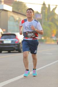 BIB: 4510, 2903
                            <button type="button" onclick="openModal(6416345)" class="btn btn-primary btn-sm float-right btn-popup" data-toggle="modal" data-target=".modal-high-quality">
                        <i class="fas fa-shopping-cart"></i> Add to Cart
                    </button>
                                            <button type="button" onclick="isThisMe(6416345, true)" class="btn btn-success btn-sm float-right btn-popup btn-isme hidden" data-toggle="tooltip" data-placement="bottom" title="นี่คือรูปของคุณใช่ไหม คลิกที่นี่เพื่อเอาเข้าอัลบั้ม">
                        <i class="fas fa-plus"></i> Add to album
                    </button>
                    <button type="button" onclick="isThisMe(6416345, false)" class="btn btn-warning btn-sm float-right btn-popup btn-isnotme hidden">
                        <i class="fas fa-ban"></i> Remove from album
                    </button>