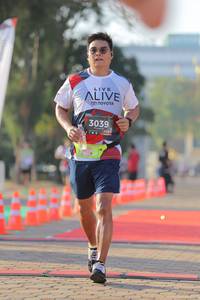 BIB: 3039
                            <button type="button" onclick="openModal(6432345)" class="btn btn-primary btn-sm float-right btn-popup" data-toggle="modal" data-target=".modal-high-quality">
                        <i class="fas fa-shopping-cart"></i> Add to Cart
                    </button>
                                            <button type="button" onclick="isThisMe(6432345, true)" class="btn btn-success btn-sm float-right btn-popup btn-isme hidden" data-toggle="tooltip" data-placement="bottom" title="นี่คือรูปของคุณใช่ไหม คลิกที่นี่เพื่อเอาเข้าอัลบั้ม">
                        <i class="fas fa-plus"></i> Add to album
                    </button>
                    <button type="button" onclick="isThisMe(6432345, false)" class="btn btn-warning btn-sm float-right btn-popup btn-isnotme hidden">
                        <i class="fas fa-ban"></i> Remove from album
                    </button>