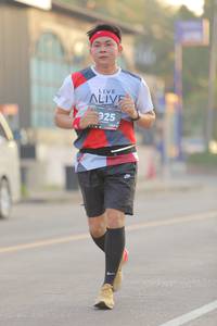 BIB: 925
                            <button type="button" onclick="openModal(6411399)" class="btn btn-primary btn-sm float-right btn-popup" data-toggle="modal" data-target=".modal-high-quality">
                        <i class="fas fa-shopping-cart"></i> Add to Cart
                    </button>
                                            <button type="button" onclick="isThisMe(6411399, true)" class="btn btn-success btn-sm float-right btn-popup btn-isme hidden" data-toggle="tooltip" data-placement="bottom" title="นี่คือรูปของคุณใช่ไหม คลิกที่นี่เพื่อเอาเข้าอัลบั้ม">
                        <i class="fas fa-plus"></i> Add to album
                    </button>
                    <button type="button" onclick="isThisMe(6411399, false)" class="btn btn-warning btn-sm float-right btn-popup btn-isnotme hidden">
                        <i class="fas fa-ban"></i> Remove from album
                    </button>