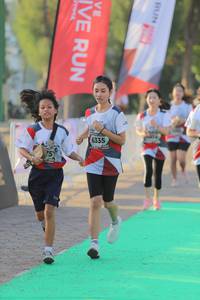 BIB: 6335
                            <button type="button" onclick="openModal(6427535)" class="btn btn-primary btn-sm float-right btn-popup" data-toggle="modal" data-target=".modal-high-quality">
                        <i class="fas fa-shopping-cart"></i> Add to Cart
                    </button>
                                            <button type="button" onclick="isThisMe(6427535, true)" class="btn btn-success btn-sm float-right btn-popup btn-isme hidden" data-toggle="tooltip" data-placement="bottom" title="นี่คือรูปของคุณใช่ไหม คลิกที่นี่เพื่อเอาเข้าอัลบั้ม">
                        <i class="fas fa-plus"></i> Add to album
                    </button>
                    <button type="button" onclick="isThisMe(6427535, false)" class="btn btn-warning btn-sm float-right btn-popup btn-isnotme hidden">
                        <i class="fas fa-ban"></i> Remove from album
                    </button>