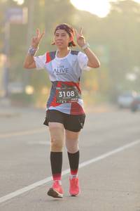 BIB: 3108, 118
                            <button type="button" onclick="openModal(6424246)" class="btn btn-primary btn-sm float-right btn-popup" data-toggle="modal" data-target=".modal-high-quality">
                        <i class="fas fa-shopping-cart"></i> Add to Cart
                    </button>
                                            <button type="button" onclick="isThisMe(6424246, true)" class="btn btn-success btn-sm float-right btn-popup btn-isme hidden" data-toggle="tooltip" data-placement="bottom" title="นี่คือรูปของคุณใช่ไหม คลิกที่นี่เพื่อเอาเข้าอัลบั้ม">
                        <i class="fas fa-plus"></i> Add to album
                    </button>
                    <button type="button" onclick="isThisMe(6424246, false)" class="btn btn-warning btn-sm float-right btn-popup btn-isnotme hidden">
                        <i class="fas fa-ban"></i> Remove from album
                    </button>