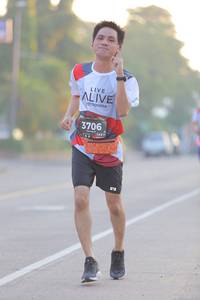 BIB: 3706, 128
                            <button type="button" onclick="openModal(6411242)" class="btn btn-primary btn-sm float-right btn-popup" data-toggle="modal" data-target=".modal-high-quality">
                        <i class="fas fa-shopping-cart"></i> Add to Cart
                    </button>
                                            <button type="button" onclick="isThisMe(6411242, true)" class="btn btn-success btn-sm float-right btn-popup btn-isme hidden" data-toggle="tooltip" data-placement="bottom" title="นี่คือรูปของคุณใช่ไหม คลิกที่นี่เพื่อเอาเข้าอัลบั้ม">
                        <i class="fas fa-plus"></i> Add to album
                    </button>
                    <button type="button" onclick="isThisMe(6411242, false)" class="btn btn-warning btn-sm float-right btn-popup btn-isnotme hidden">
                        <i class="fas fa-ban"></i> Remove from album
                    </button>