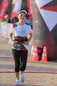 BIB: 124
                            <button type="button" onclick="openModal(6428022)" class="btn btn-primary btn-sm float-right btn-popup" data-toggle="modal" data-target=".modal-high-quality">
                        <i class="fas fa-shopping-cart"></i> Add to Cart
                    </button>
                                            <button type="button" onclick="isThisMe(6428022, true)" class="btn btn-success btn-sm float-right btn-popup btn-isme hidden" data-toggle="tooltip" data-placement="bottom" title="นี่คือรูปของคุณใช่ไหม คลิกที่นี่เพื่อเอาเข้าอัลบั้ม">
                        <i class="fas fa-plus"></i> Add to album
                    </button>
                    <button type="button" onclick="isThisMe(6428022, false)" class="btn btn-warning btn-sm float-right btn-popup btn-isnotme hidden">
                        <i class="fas fa-ban"></i> Remove from album
                    </button>