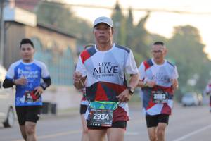 BIB: 2882, 2934
                            <button type="button" onclick="openModal(6410233)" class="btn btn-primary btn-sm float-right btn-popup" data-toggle="modal" data-target=".modal-high-quality">
                        <i class="fas fa-shopping-cart"></i> Add to Cart
                    </button>
                                            <button type="button" onclick="isThisMe(6410233, true)" class="btn btn-success btn-sm float-right btn-popup btn-isme hidden" data-toggle="tooltip" data-placement="bottom" title="นี่คือรูปของคุณใช่ไหม คลิกที่นี่เพื่อเอาเข้าอัลบั้ม">
                        <i class="fas fa-plus"></i> Add to album
                    </button>
                    <button type="button" onclick="isThisMe(6410233, false)" class="btn btn-warning btn-sm float-right btn-popup btn-isnotme hidden">
                        <i class="fas fa-ban"></i> Remove from album
                    </button>