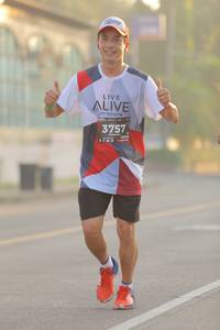 BIB: 3757
                            <button type="button" onclick="openModal(6424064)" class="btn btn-primary btn-sm float-right btn-popup" data-toggle="modal" data-target=".modal-high-quality">
                        <i class="fas fa-shopping-cart"></i> Add to Cart
                    </button>
                                            <button type="button" onclick="isThisMe(6424064, true)" class="btn btn-success btn-sm float-right btn-popup btn-isme hidden" data-toggle="tooltip" data-placement="bottom" title="นี่คือรูปของคุณใช่ไหม คลิกที่นี่เพื่อเอาเข้าอัลบั้ม">
                        <i class="fas fa-plus"></i> Add to album
                    </button>
                    <button type="button" onclick="isThisMe(6424064, false)" class="btn btn-warning btn-sm float-right btn-popup btn-isnotme hidden">
                        <i class="fas fa-ban"></i> Remove from album
                    </button>