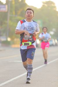 BIB: 3709
                            <button type="button" onclick="openModal(6412829)" class="btn btn-primary btn-sm float-right btn-popup" data-toggle="modal" data-target=".modal-high-quality">
                        <i class="fas fa-shopping-cart"></i> Add to Cart
                    </button>
                                            <button type="button" onclick="isThisMe(6412829, true)" class="btn btn-success btn-sm float-right btn-popup btn-isme hidden" data-toggle="tooltip" data-placement="bottom" title="นี่คือรูปของคุณใช่ไหม คลิกที่นี่เพื่อเอาเข้าอัลบั้ม">
                        <i class="fas fa-plus"></i> Add to album
                    </button>
                    <button type="button" onclick="isThisMe(6412829, false)" class="btn btn-warning btn-sm float-right btn-popup btn-isnotme hidden">
                        <i class="fas fa-ban"></i> Remove from album
                    </button>