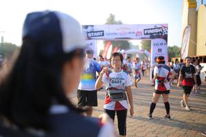 BIB: 313, 6401
                            <button type="button" onclick="openModal(6427168)" class="btn btn-primary btn-sm float-right btn-popup" data-toggle="modal" data-target=".modal-high-quality">
                        <i class="fas fa-shopping-cart"></i> Add to Cart
                    </button>
                                            <button type="button" onclick="isThisMe(6427168, true)" class="btn btn-success btn-sm float-right btn-popup btn-isme hidden" data-toggle="tooltip" data-placement="bottom" title="นี่คือรูปของคุณใช่ไหม คลิกที่นี่เพื่อเอาเข้าอัลบั้ม">
                        <i class="fas fa-plus"></i> Add to album
                    </button>
                    <button type="button" onclick="isThisMe(6427168, false)" class="btn btn-warning btn-sm float-right btn-popup btn-isnotme hidden">
                        <i class="fas fa-ban"></i> Remove from album
                    </button>