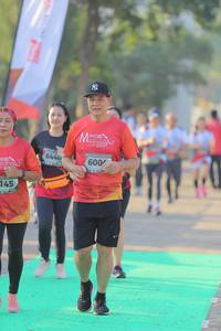 BIB: 6440, 600, 145
                            <button type="button" onclick="openModal(6427638)" class="btn btn-primary btn-sm float-right btn-popup" data-toggle="modal" data-target=".modal-high-quality">
                        <i class="fas fa-shopping-cart"></i> Add to Cart
                    </button>
                                            <button type="button" onclick="isThisMe(6427638, true)" class="btn btn-success btn-sm float-right btn-popup btn-isme hidden" data-toggle="tooltip" data-placement="bottom" title="นี่คือรูปของคุณใช่ไหม คลิกที่นี่เพื่อเอาเข้าอัลบั้ม">
                        <i class="fas fa-plus"></i> Add to album
                    </button>
                    <button type="button" onclick="isThisMe(6427638, false)" class="btn btn-warning btn-sm float-right btn-popup btn-isnotme hidden">
                        <i class="fas fa-ban"></i> Remove from album
                    </button>