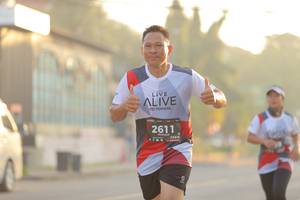 BIB: 2611, 126
                            <button type="button" onclick="openModal(6423758)" class="btn btn-primary btn-sm float-right btn-popup" data-toggle="modal" data-target=".modal-high-quality">
                        <i class="fas fa-shopping-cart"></i> Add to Cart
                    </button>
                                            <button type="button" onclick="isThisMe(6423758, true)" class="btn btn-success btn-sm float-right btn-popup btn-isme hidden" data-toggle="tooltip" data-placement="bottom" title="นี่คือรูปของคุณใช่ไหม คลิกที่นี่เพื่อเอาเข้าอัลบั้ม">
                        <i class="fas fa-plus"></i> Add to album
                    </button>
                    <button type="button" onclick="isThisMe(6423758, false)" class="btn btn-warning btn-sm float-right btn-popup btn-isnotme hidden">
                        <i class="fas fa-ban"></i> Remove from album
                    </button>