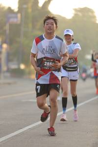 BIB: 285
                            <button type="button" onclick="openModal(6423434)" class="btn btn-primary btn-sm float-right btn-popup" data-toggle="modal" data-target=".modal-high-quality">
                        <i class="fas fa-shopping-cart"></i> Add to Cart
                    </button>
                                            <button type="button" onclick="isThisMe(6423434, true)" class="btn btn-success btn-sm float-right btn-popup btn-isme hidden" data-toggle="tooltip" data-placement="bottom" title="นี่คือรูปของคุณใช่ไหม คลิกที่นี่เพื่อเอาเข้าอัลบั้ม">
                        <i class="fas fa-plus"></i> Add to album
                    </button>
                    <button type="button" onclick="isThisMe(6423434, false)" class="btn btn-warning btn-sm float-right btn-popup btn-isnotme hidden">
                        <i class="fas fa-ban"></i> Remove from album
                    </button>