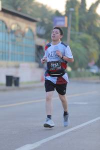 BIB: 3751
                            <button type="button" onclick="openModal(6410274)" class="btn btn-primary btn-sm float-right btn-popup" data-toggle="modal" data-target=".modal-high-quality">
                        <i class="fas fa-shopping-cart"></i> Add to Cart
                    </button>
                                            <button type="button" onclick="isThisMe(6410274, true)" class="btn btn-success btn-sm float-right btn-popup btn-isme hidden" data-toggle="tooltip" data-placement="bottom" title="นี่คือรูปของคุณใช่ไหม คลิกที่นี่เพื่อเอาเข้าอัลบั้ม">
                        <i class="fas fa-plus"></i> Add to album
                    </button>
                    <button type="button" onclick="isThisMe(6410274, false)" class="btn btn-warning btn-sm float-right btn-popup btn-isnotme hidden">
                        <i class="fas fa-ban"></i> Remove from album
                    </button>